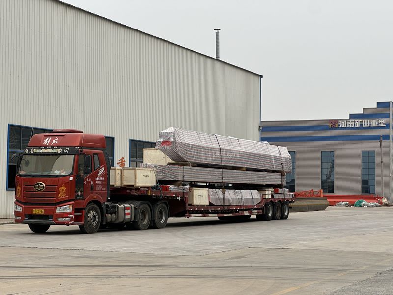 中電建三亞項(xiàng)目，一批橋式起重機(jī)