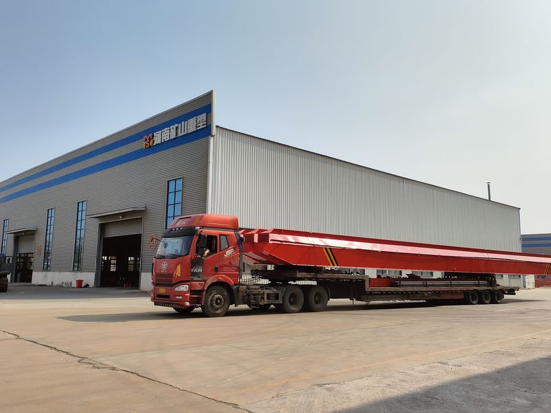 4臺電動單梁起重機，LD10t-26.53m，發(fā)往浙江交付客戶使用。