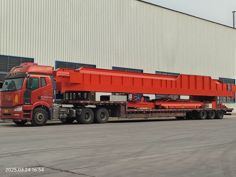 通用橋式起重機 QDXX32/5t—19.5m 電動單梁橋式起重機 2臺 LD10t—16.5m 制作完成，發(fā)往河北石家莊交付客戶使用。